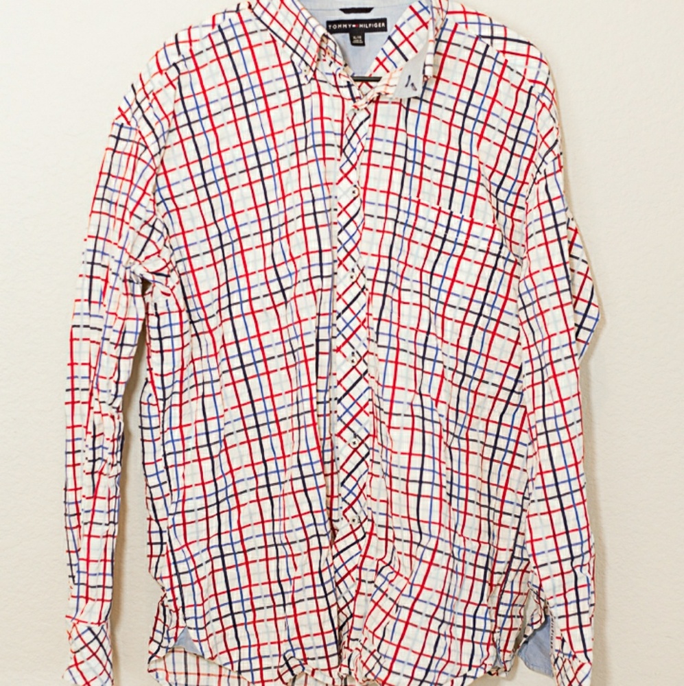Tommy Hilfiger button up